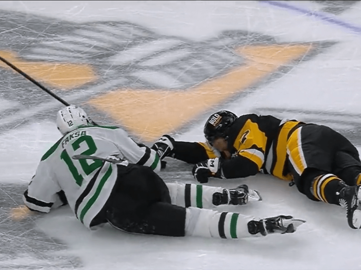 “I’m disappointed for him,” John Ludvig out INDEFINITELY after SCARY collision with Radek Faksa in Penguins 1-4 loss against Stars