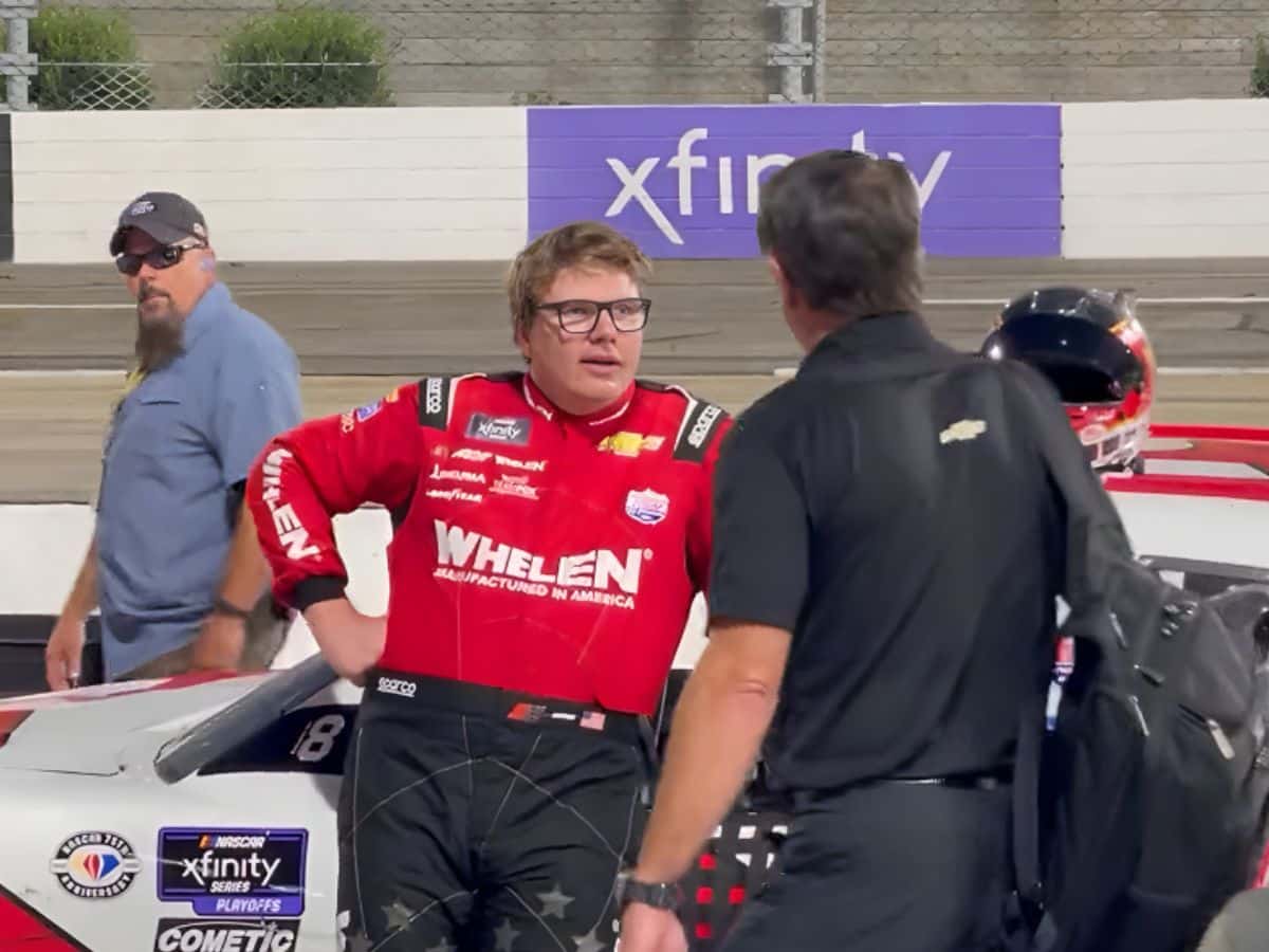 WATCH: “RCR are on hands and knees for Hill” – Fans brutally slam RCR as Vice President Andy Petree caught shouting at Sheldon Creed