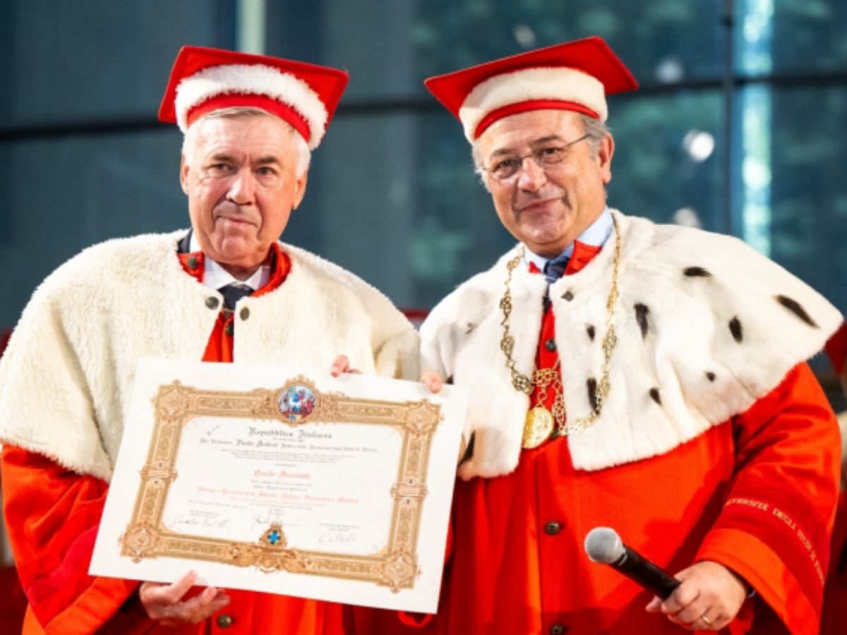 Carlo Ancelotti with his Master's Degree 