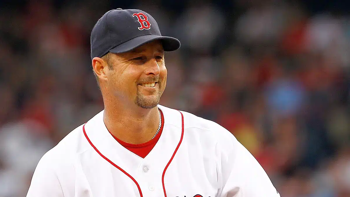 Boston Red Sox's beloved pitcher Tim Wakefield SHATTERS records, but