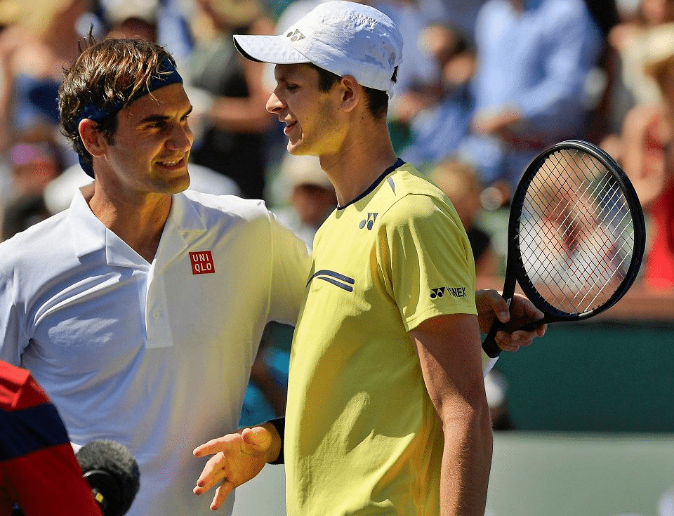 Roger Federer and Hubert Hurkacz