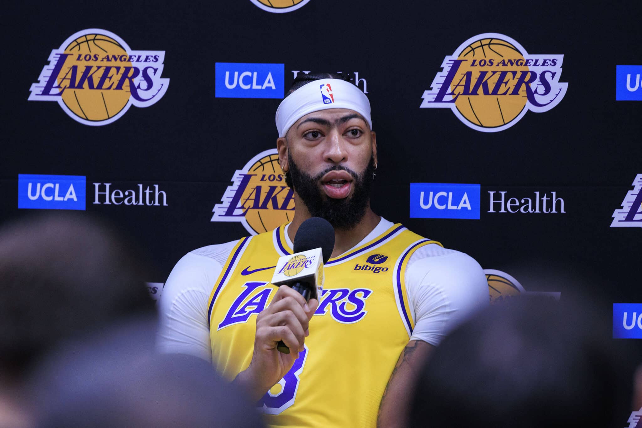 Lakers demand Anthony Davis shoot more despite being WORST in NBA, franchise’s fans air displeasure