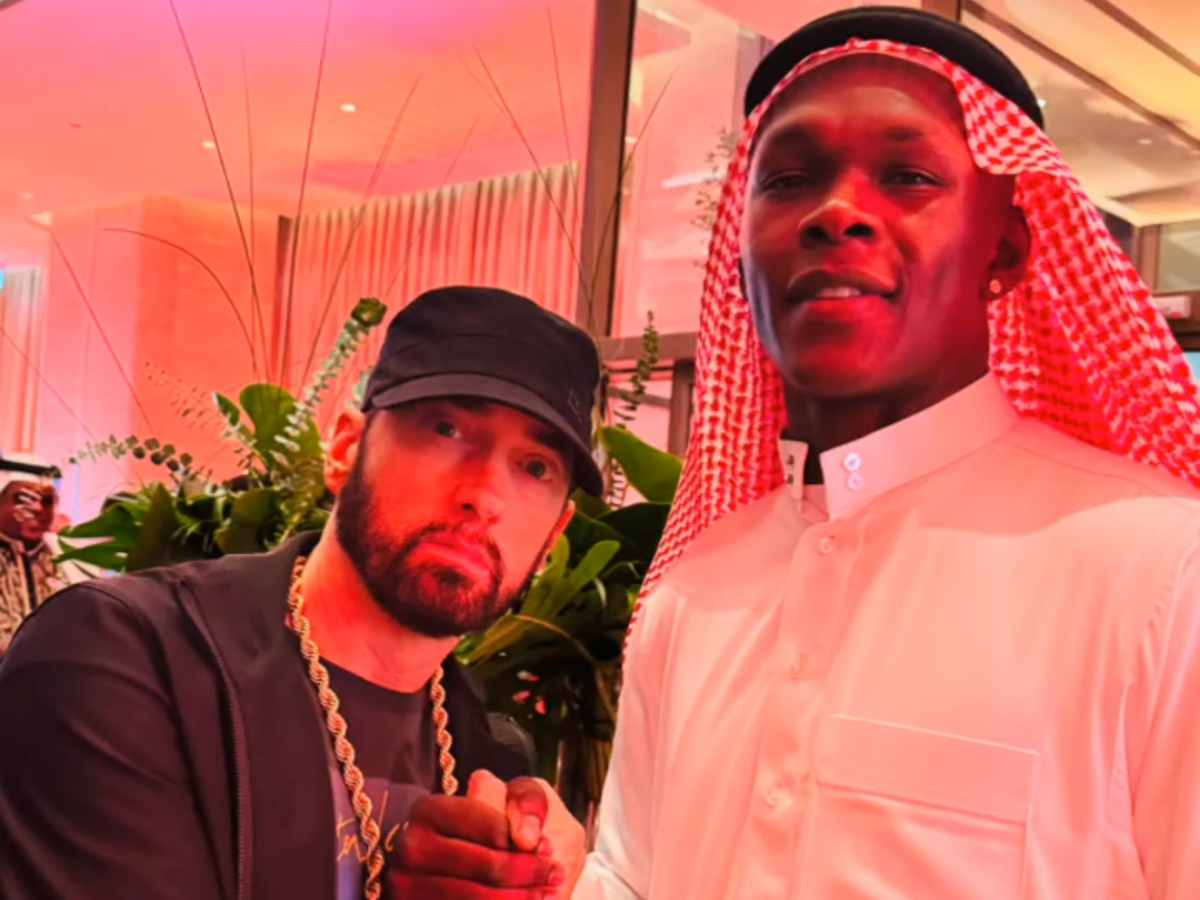 “Eminem just shook my hand!” Israel Adesanya in disbelief after shaking hands with legendary rapper in Saudi Arabia