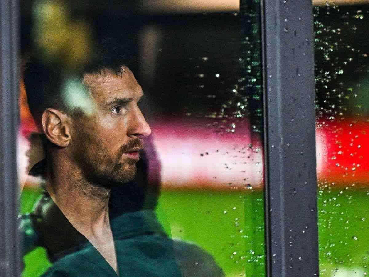 Lionel Messi in the stands for Inter Miami game after injury.