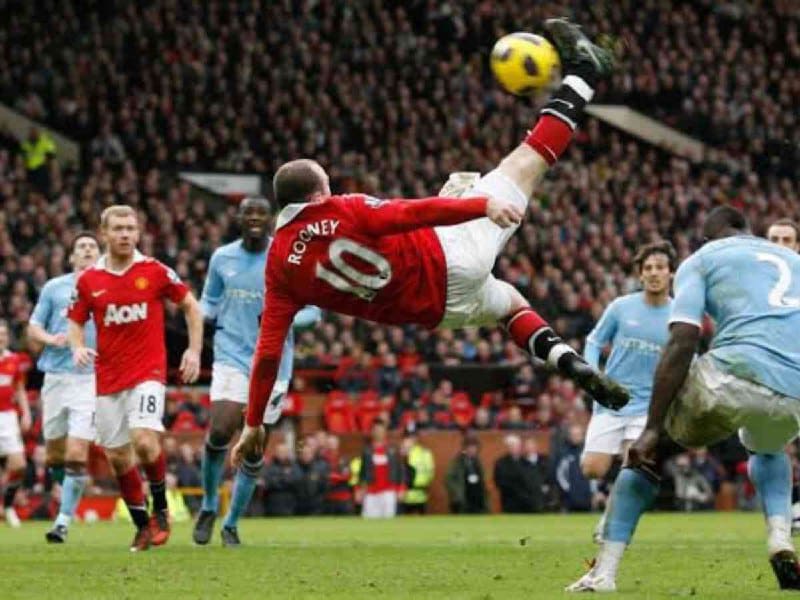 Wayne Rooney against City