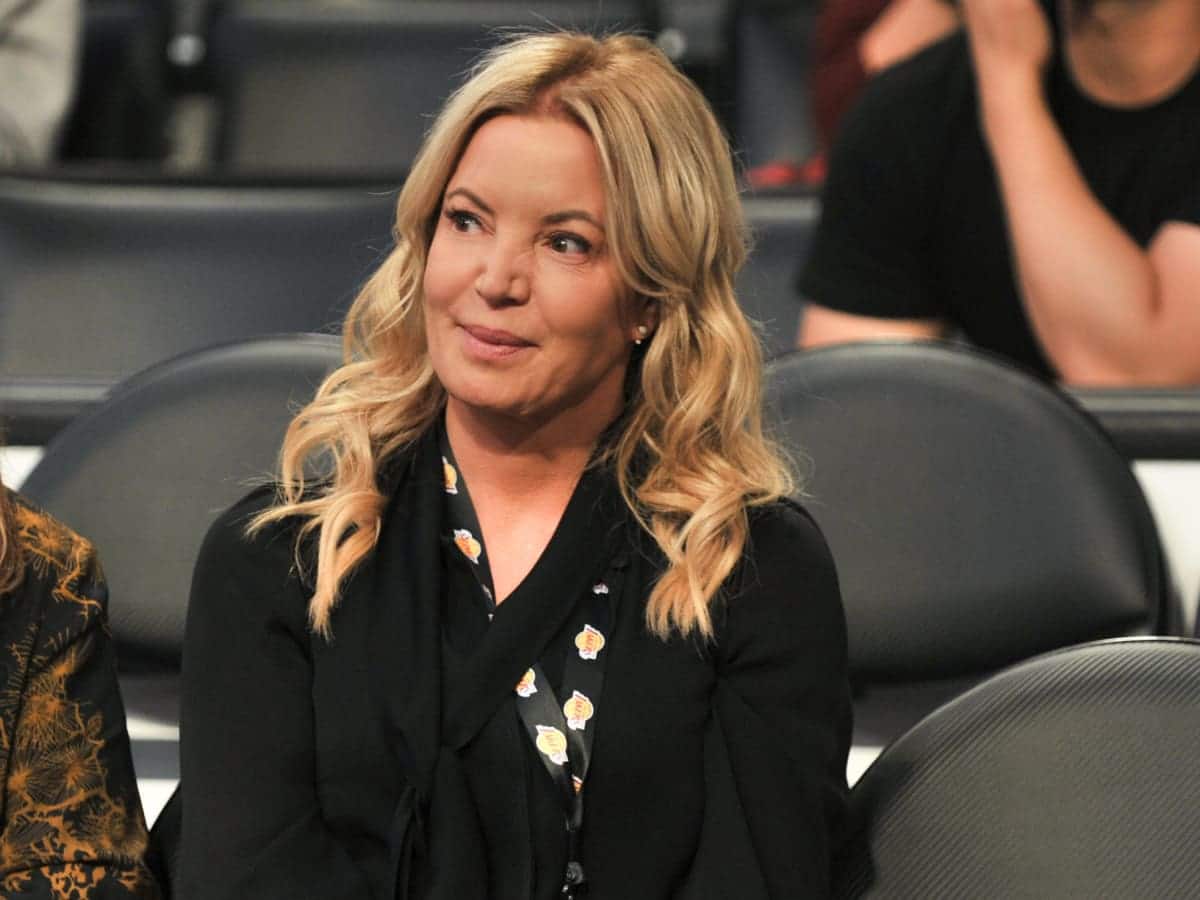 Jeanie Buss 