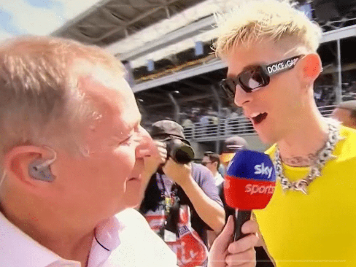 Martin Brundle and Machine Gun Kelly on the Brazilian GP grid (Credits: @formulalynne/X)