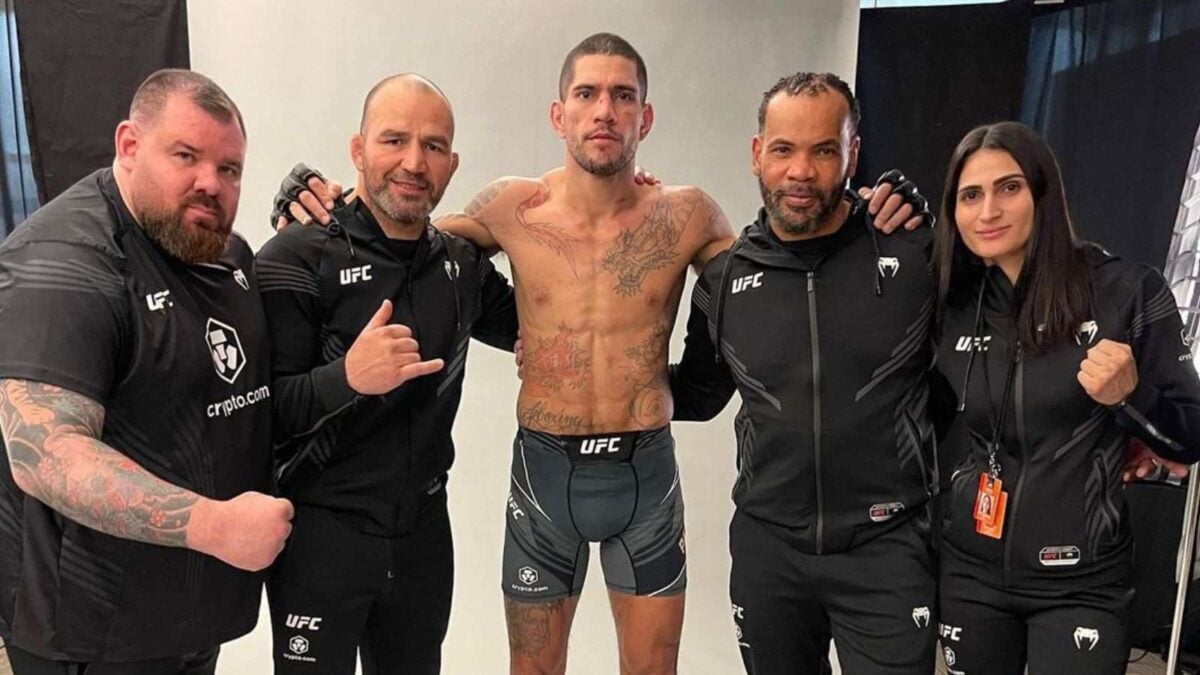 Alex Pereira with his sister and coaches