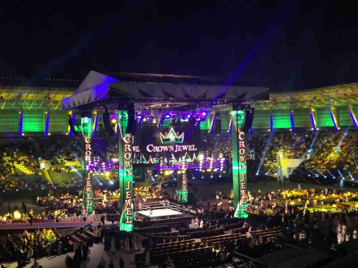 WATCH: WWE asking fans to stay quiet after spotting former champion in the crowd before returning at Crown Jewel 2023