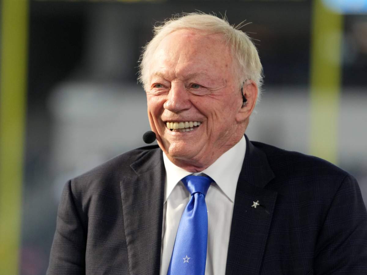 “They should ban you from doing interviews” – Cowboys boss Jerry Jones questionably using ‘glory hole’ to describe what it feels like to win a title sparks a social media outrage