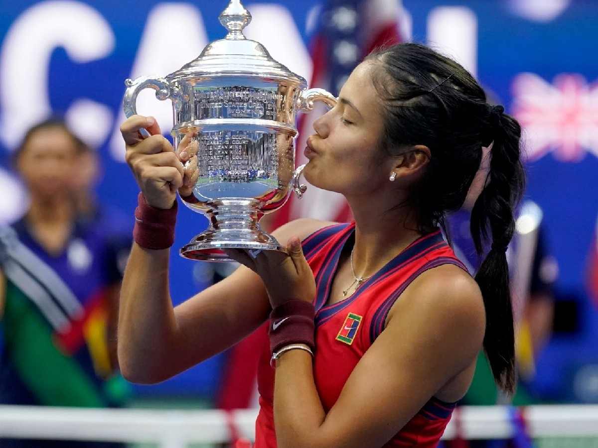 Emma Raducanu after winning the 2021 US Open title.