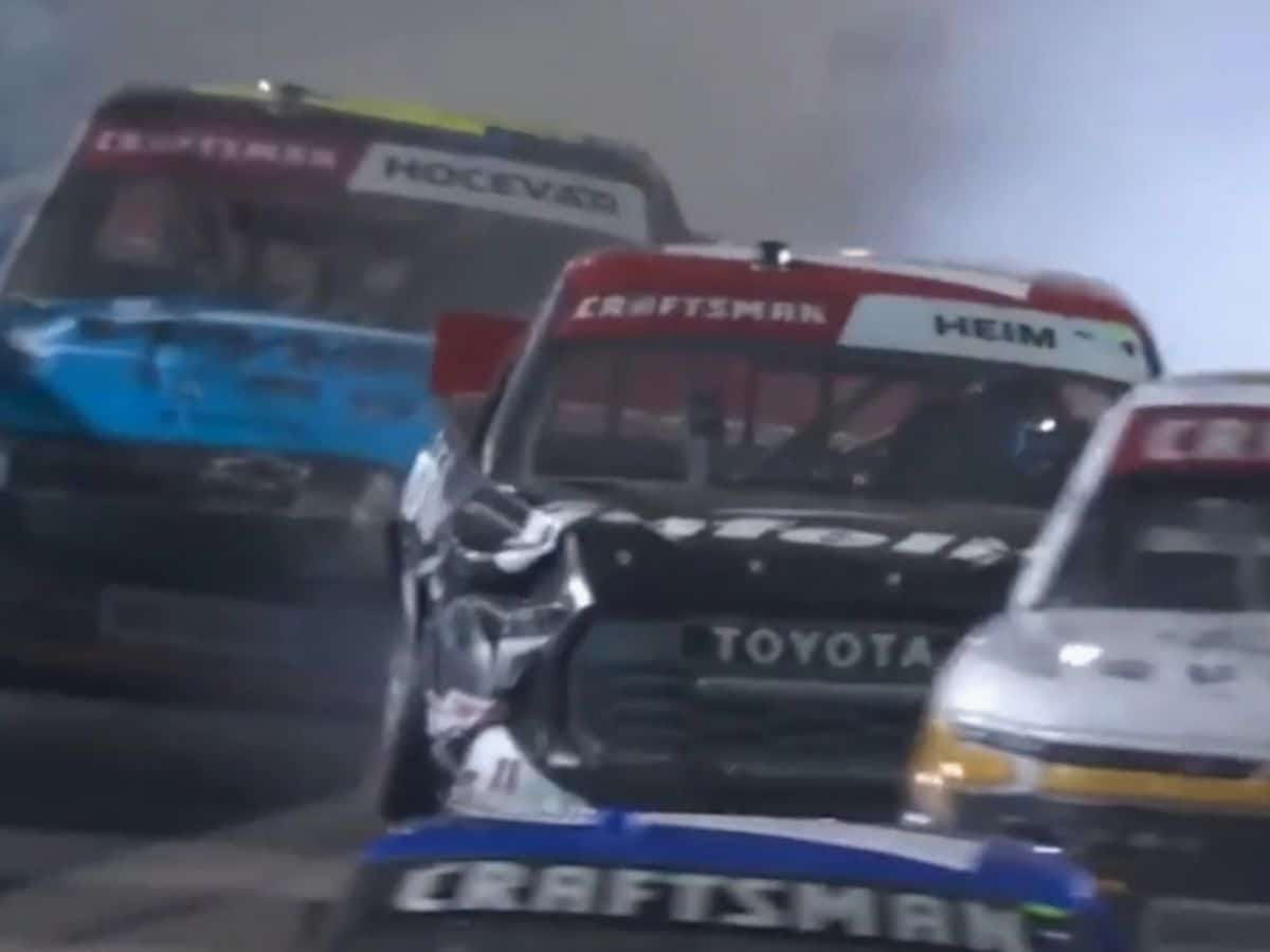 WATCH: “Spoiled brat no talent future of the sport is on full display”- Fans berate Carson Hocevar and Corey Heim’s bitter feud in the Truck Series finale