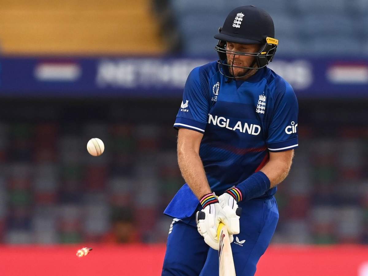 WATCH: Joe Root NUTMEGGED while attempting reverse scoop shot during World Cup match against Netherlands