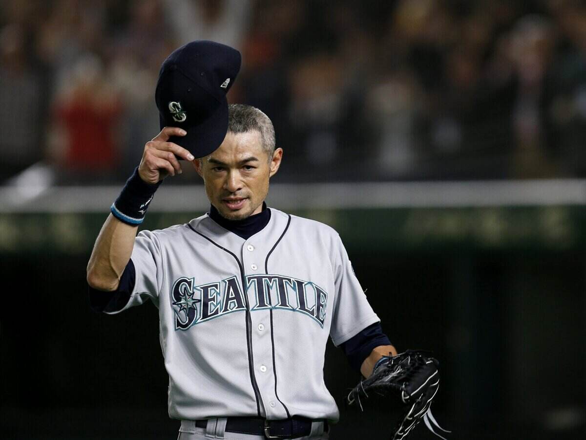 “Bro is doing side quests” – MLB fans left AWESTRUCK as 50-year-old Ichiro Suzuki throws complete-game shutout against high school girls team