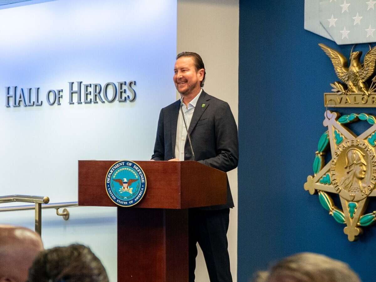 Kurt Busch says he had an ‘intimidating and humbling moment’ in the Hall of Heroes at the Pentagon