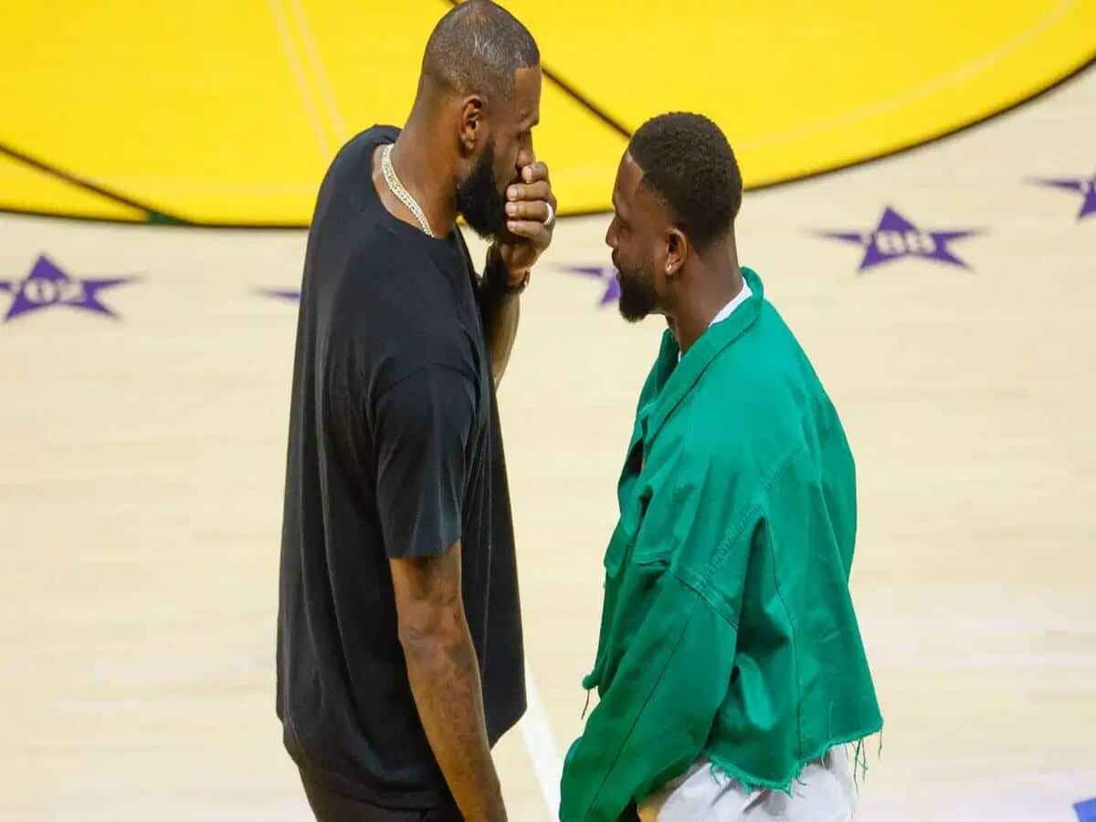 WATCH: LeBron James shares a ‘special’ moment with ex-teammate Dwayne Wade during the Lakers-Blazers game