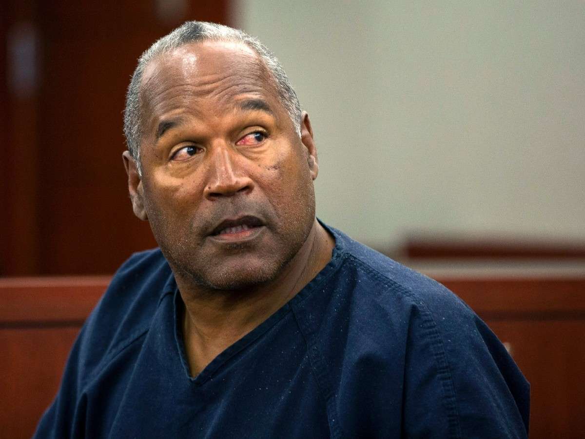 Bills fan taking a massive dig on O.J. Simpson by sporting an ‘Allegedly’ shirt in context to his ‘alleged murder’ sets the internet on fire
