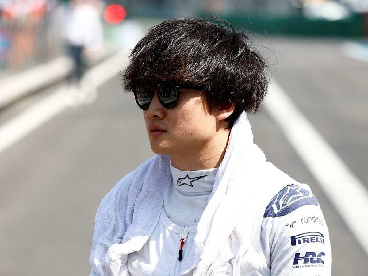 Yuki Tsunoda explains why Daniel Ricciardo is tipped over him as the favorite to replace Sergio Perez at Red Bull 1 Q 1699026308