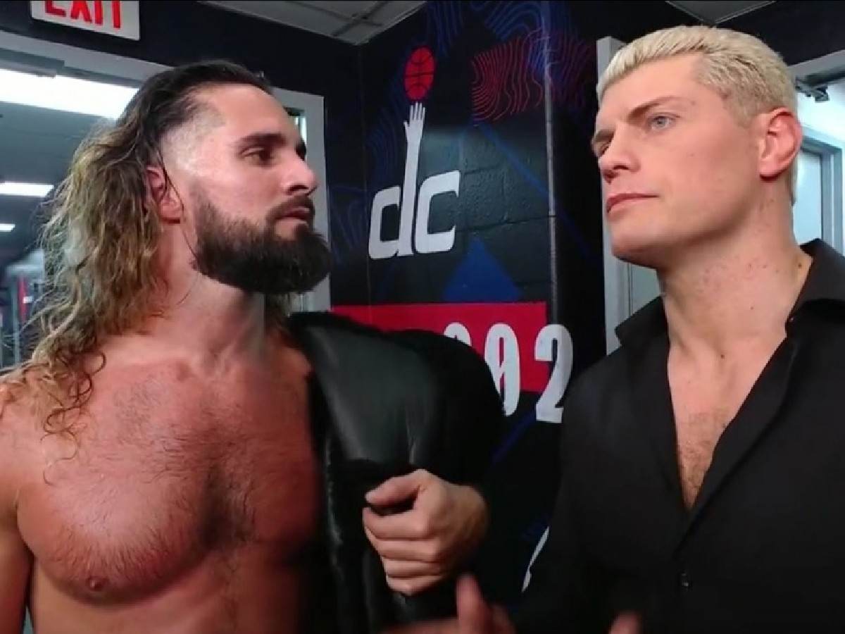 Cody Rhodes sincerely asks Seth Rollins to do him a favor on Raw despite being at loggerheads with each other