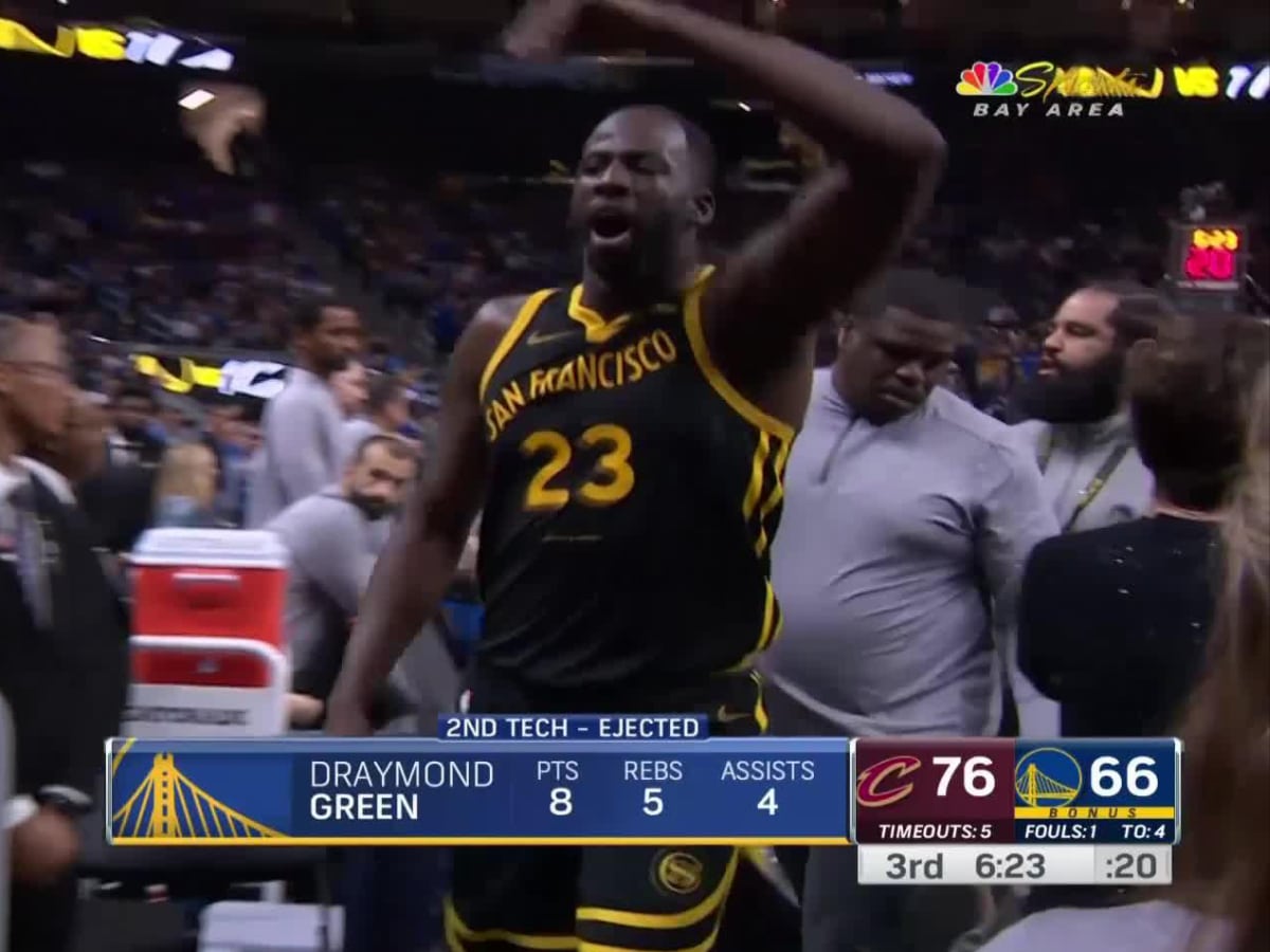 Draymond Green Viciously Hypes Up The San Francisco Crowd After Getting ...