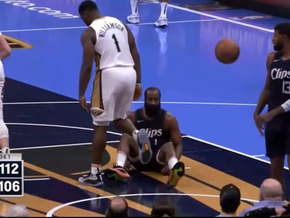 WATCH: ‘Cold blooded’ Zion Williamson BULLYING James Harden with intense stare down