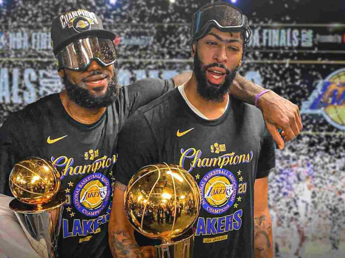 Lebron James and Anthony Davis celebrating their 2020 NBA championship 