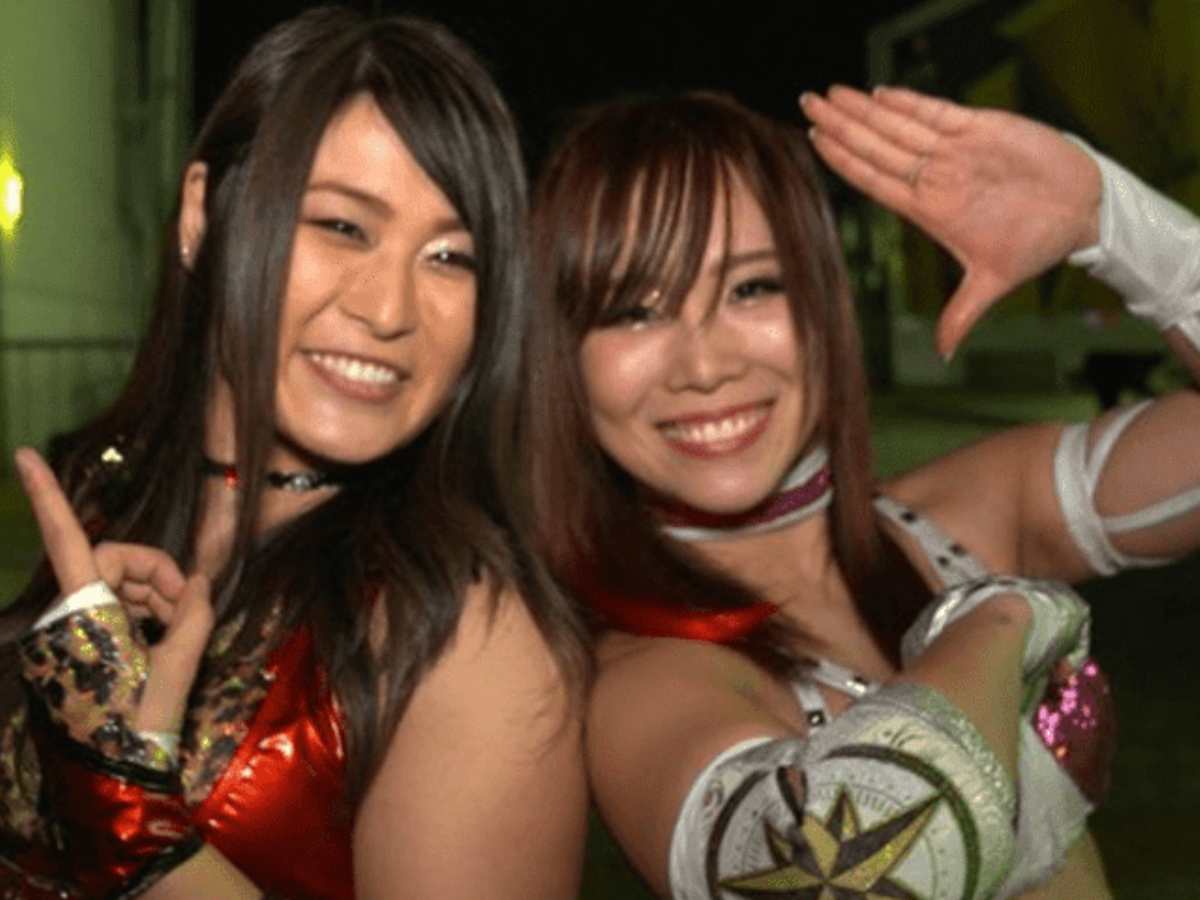 Iyo Sky and Kairi Sane