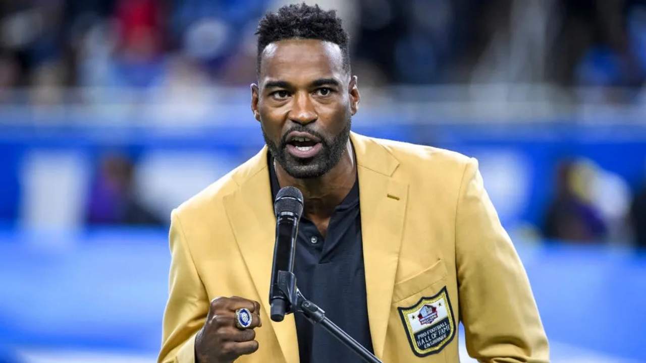 “He waited all this time for them to win the division!” – Calvin Johnson finally responds to the Lions congratulating him on his induction into the Hall of Fame ‘two years later’, fans react