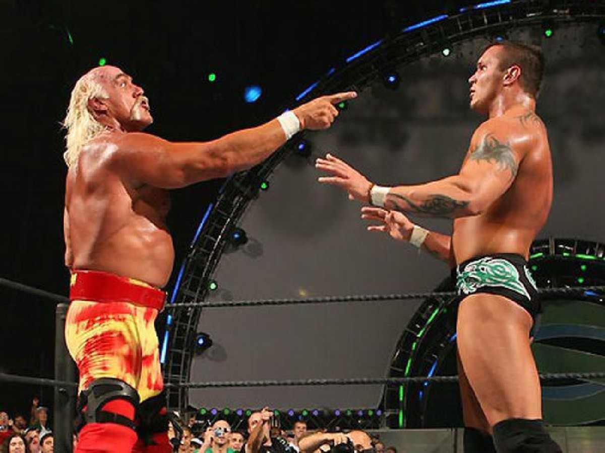 Hulk Hogan vs Randy Orton in 2006