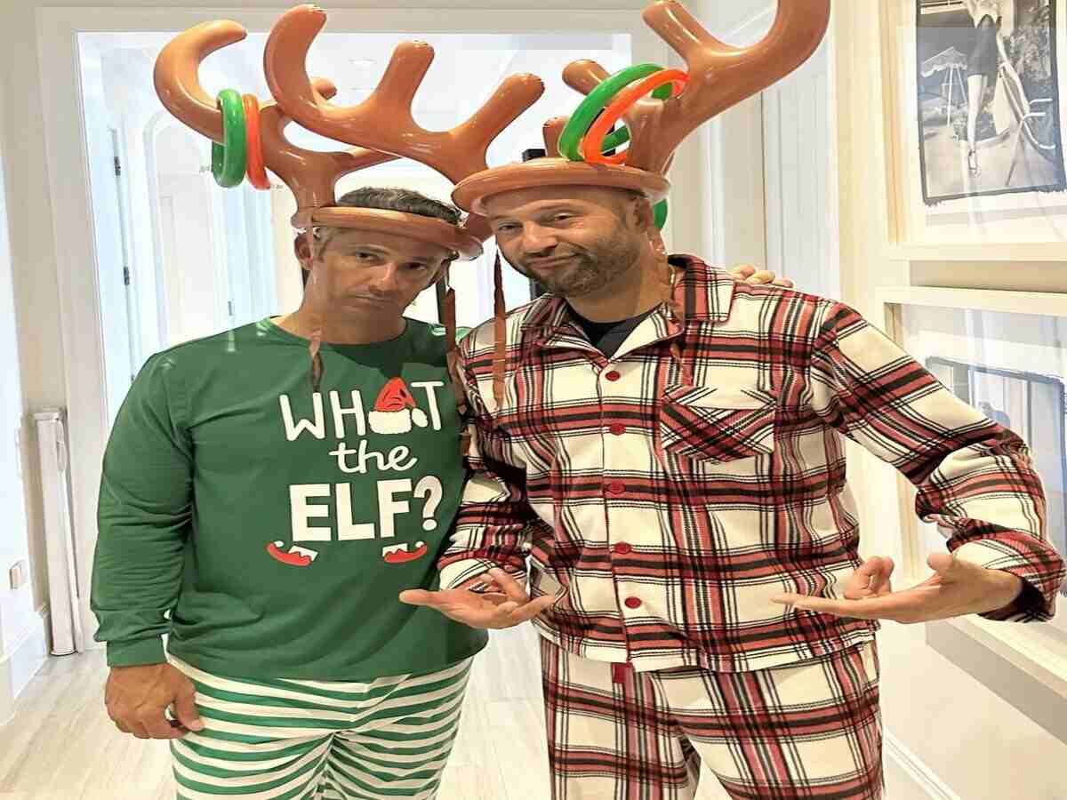 Yankees legend Derek Jeter reunites with former teammate Jorge Posada to celebrate Christmas, shares HILARIOUS costume pictures on social media