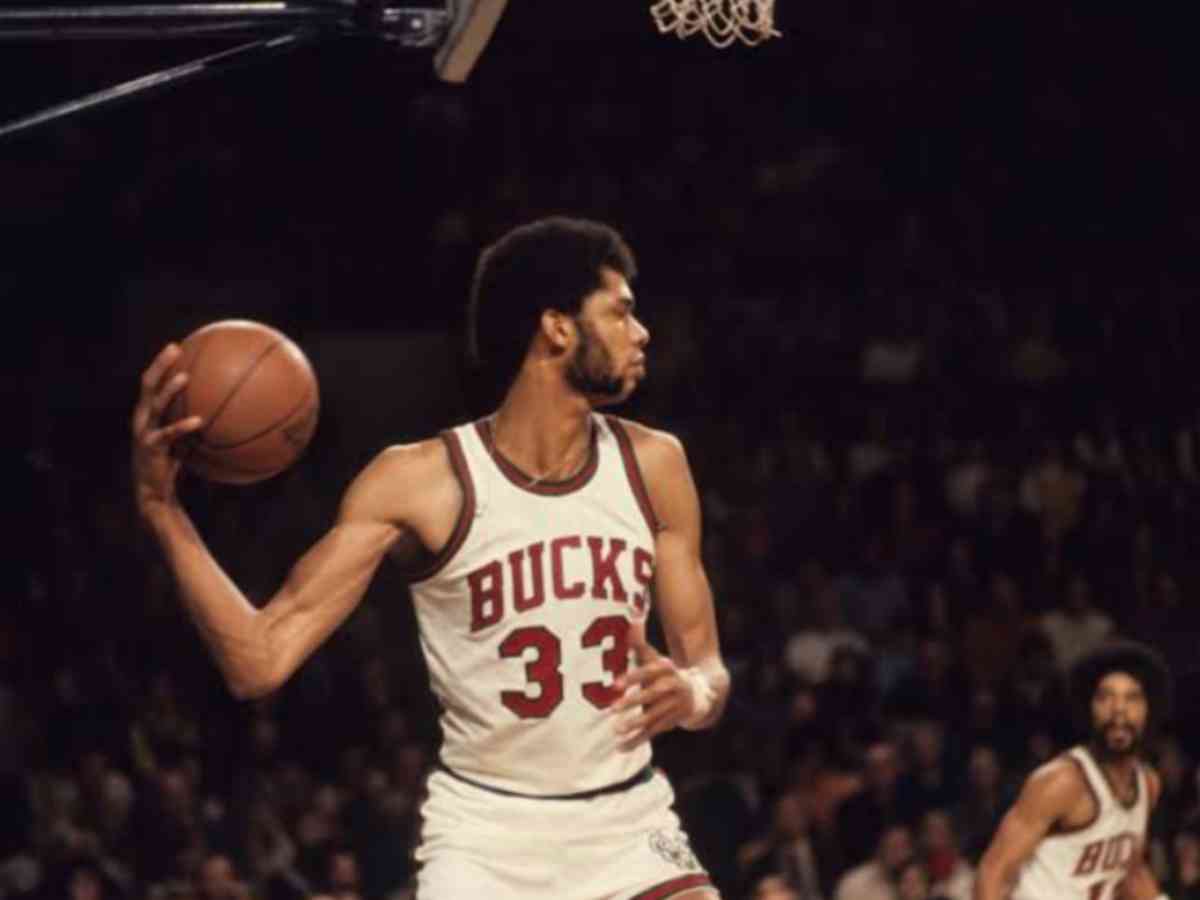 Kareem Abdul-Jabbar is one of the fastest players to reach 10000 points in the NBA