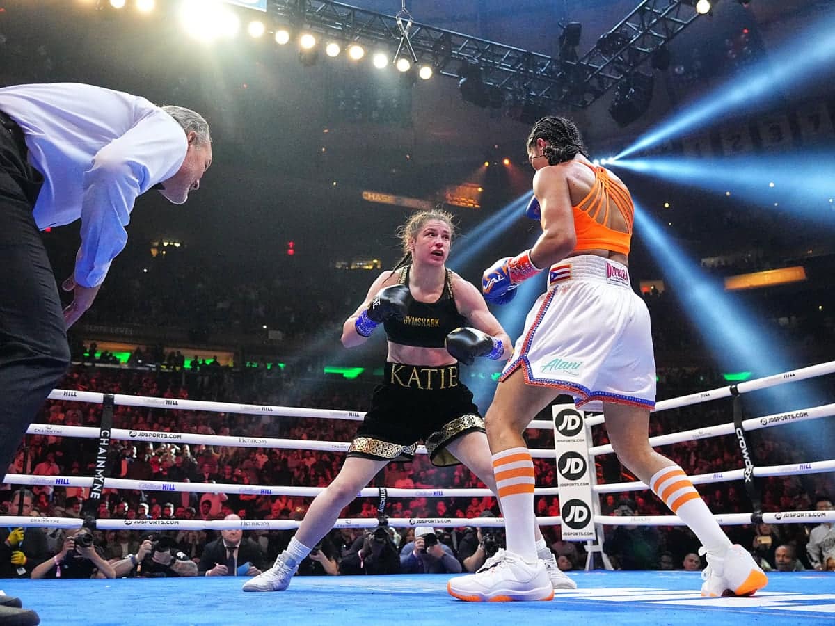 Katie Taylor vs. Amanda Serrano