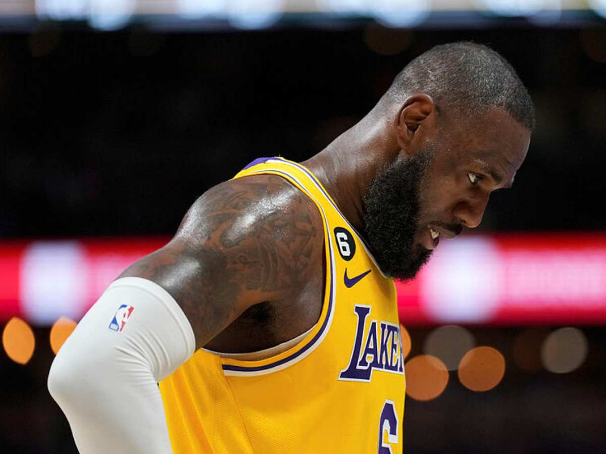 LeBron James' LA Lakers have been in poor form of late. (via Marca)