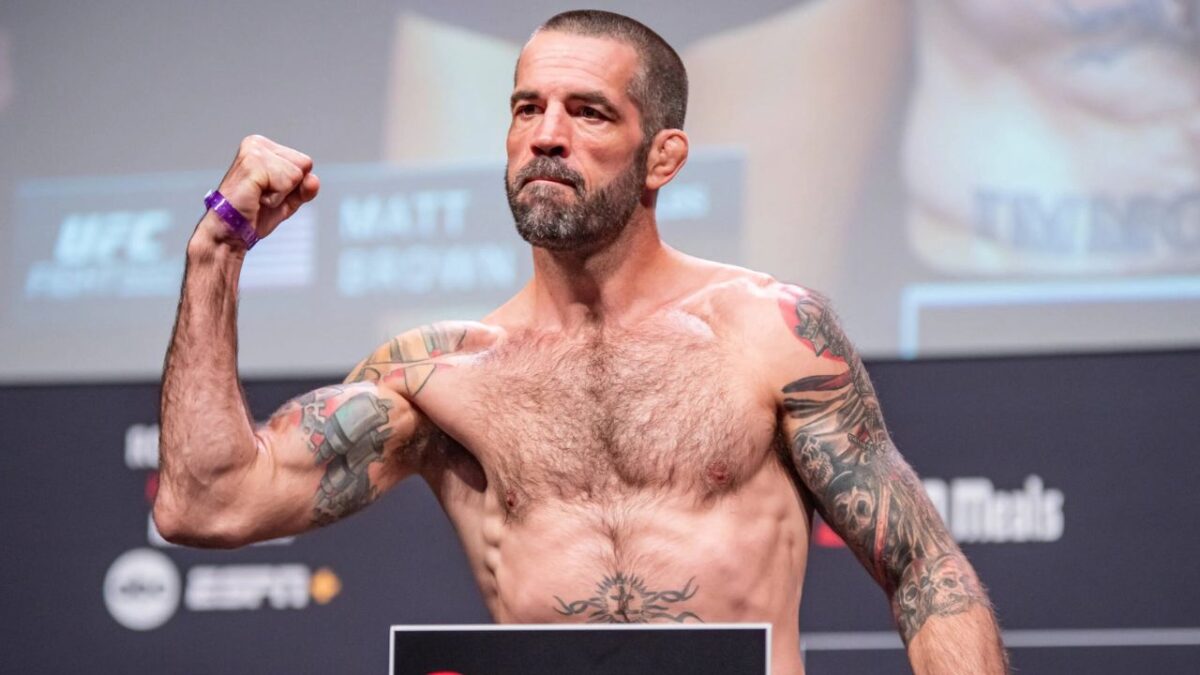 Which fighter holds the throne for most knockouts in UFC history? 6 Matt Brown has 13 knockout victories in the UFC