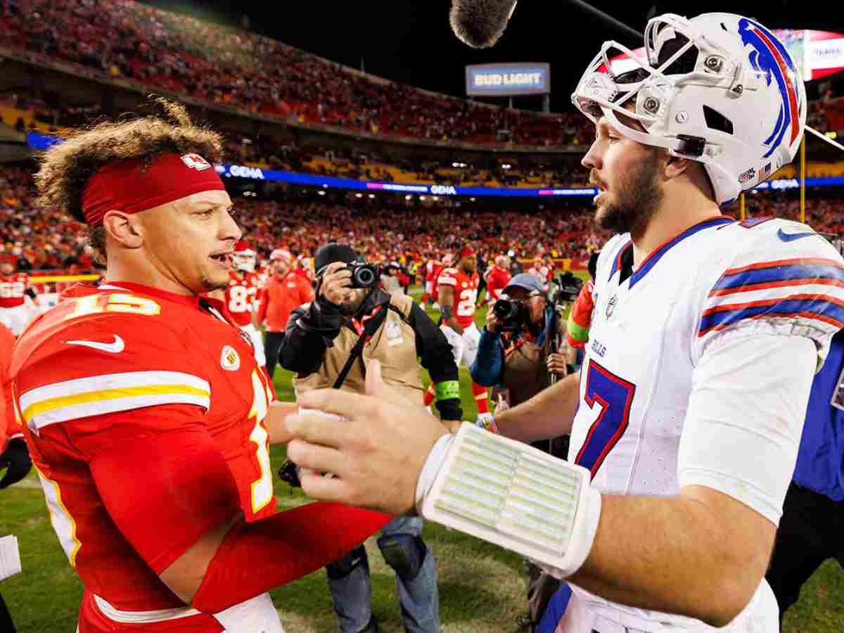 Patrick Mahomes and Josh Allen postgame interaction