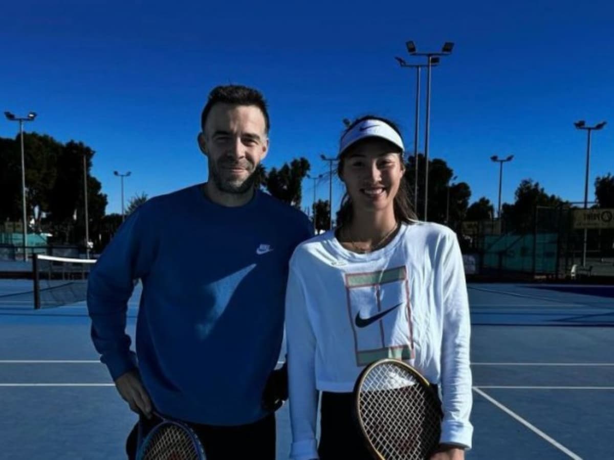 Qinwen Zheng reunites with coach Pere Riba following her fall out with Wim Fissette