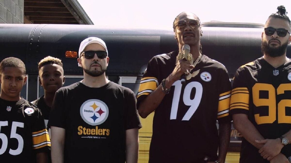 “We f**king suck!” Snoop Dogg goes on an NSFW rant after Steelers’ terrible offensive display against the Patriots
