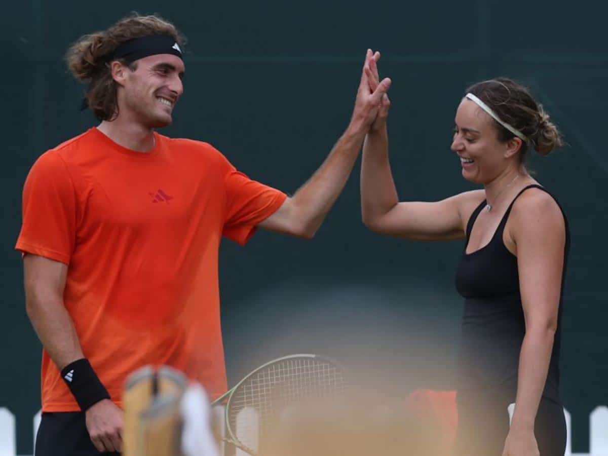 WATCH: Stefanos Tsitsipas confirms mixed doubles pairing with girlfriend Paula Badosa for the World Tennis League