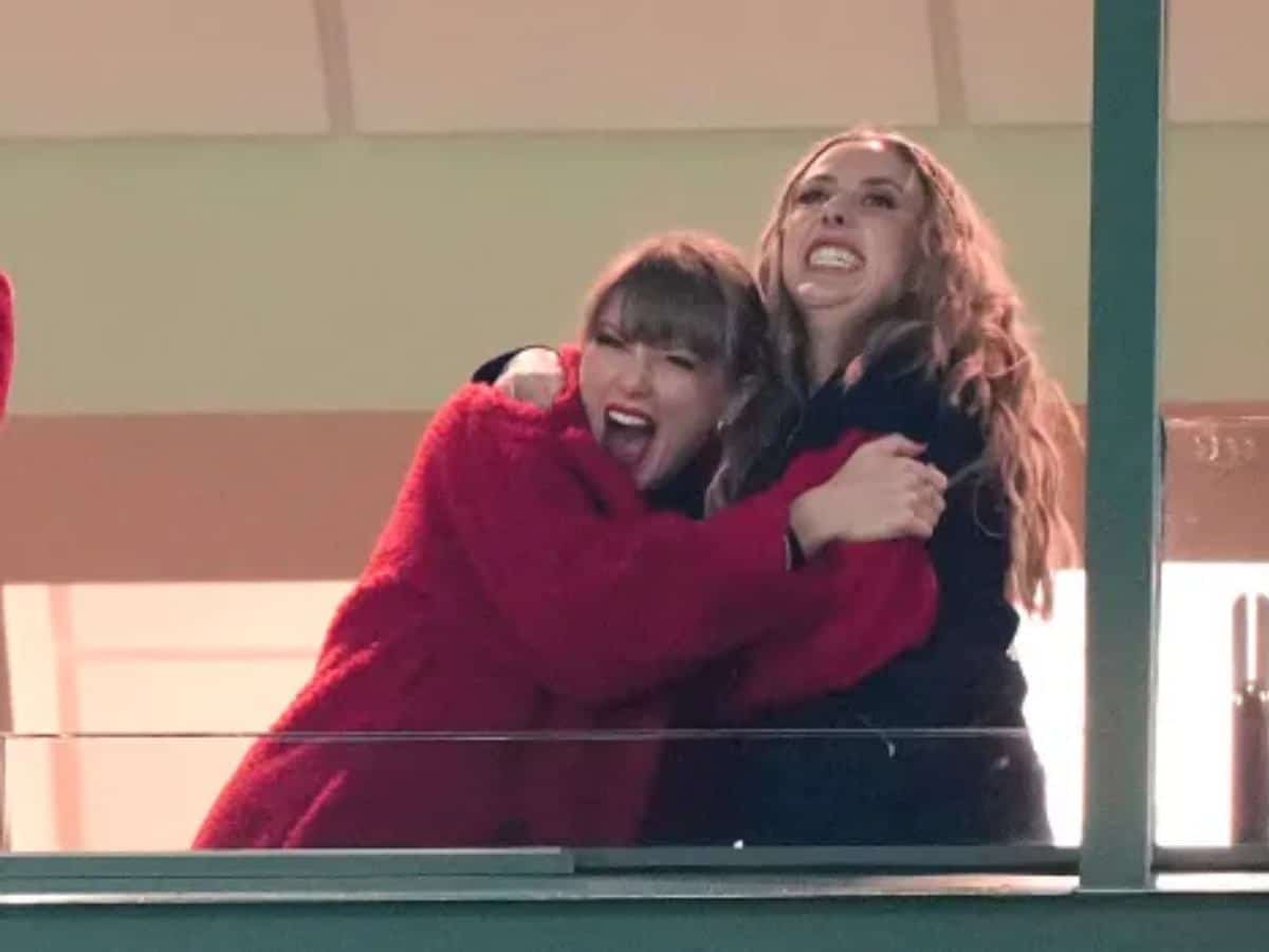 Taylor Swift and Brittany Mahomes