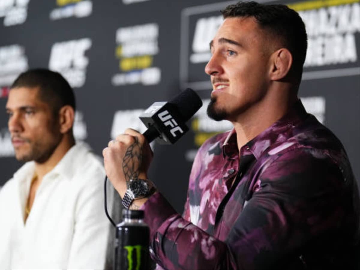 “His aura is insane” – Tom Aspinall’s story of Alex Pereira sizing heavyweight up at press conference gives fans chills