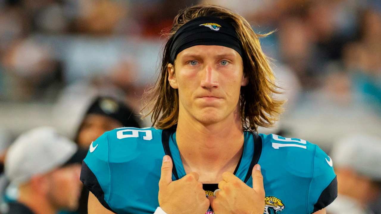 Jaguars’ Trevor Lawrence questionable for Browns clash despite high ankle sprain