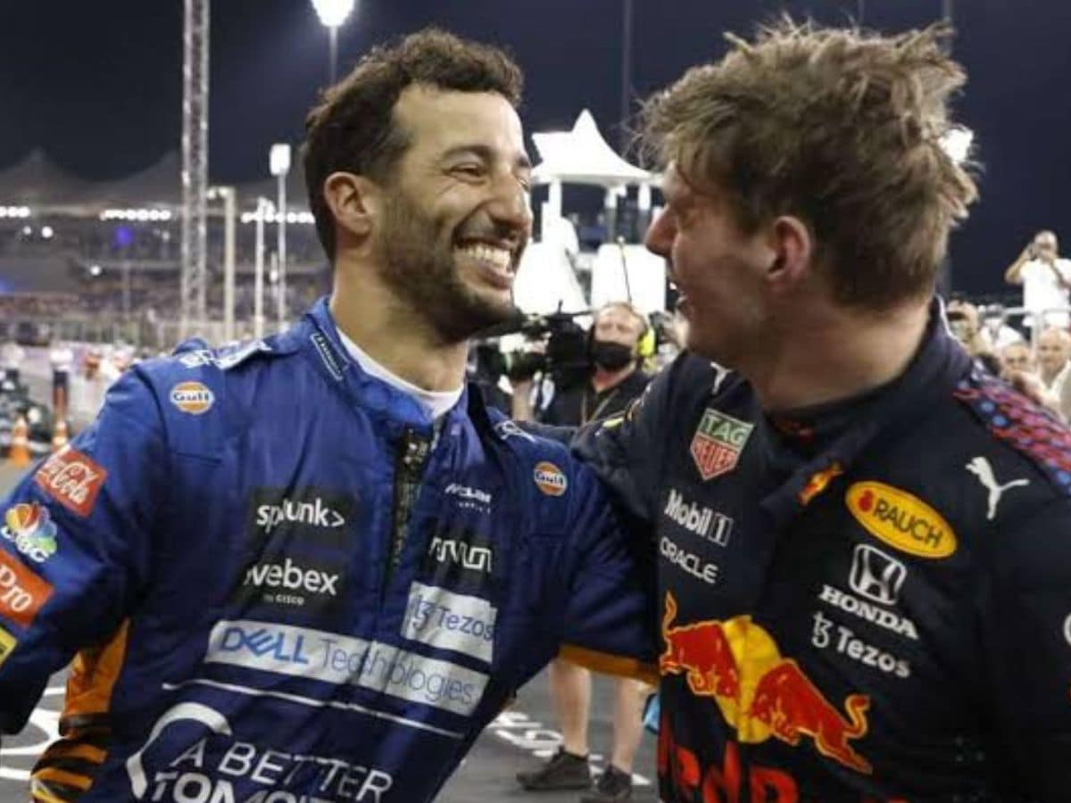 WATCH: Max Verstappen peeps through the stage curtains to lend support for former teammate Daniel Ricciardo 1 Untitled design 20231206 184149 0000