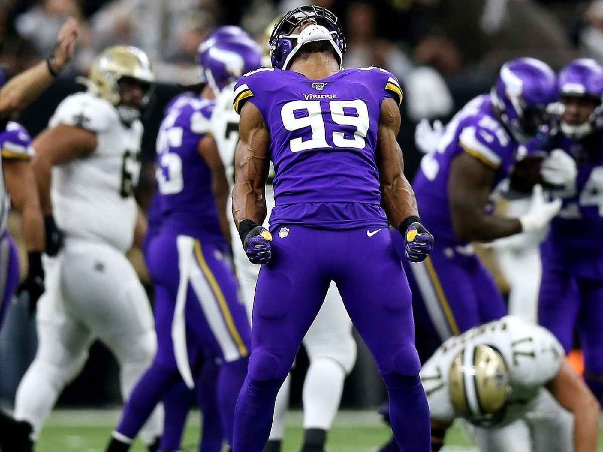 Vikings defensive end Danielle Hunter