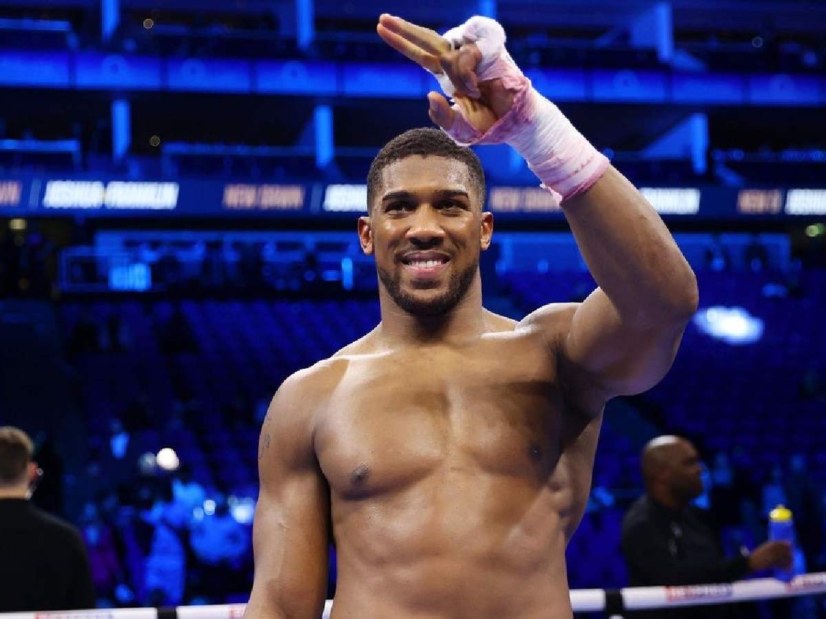 Anthony Joshua says that he will be present at the title fight between Tyson Fury and Oleksandr Usyk