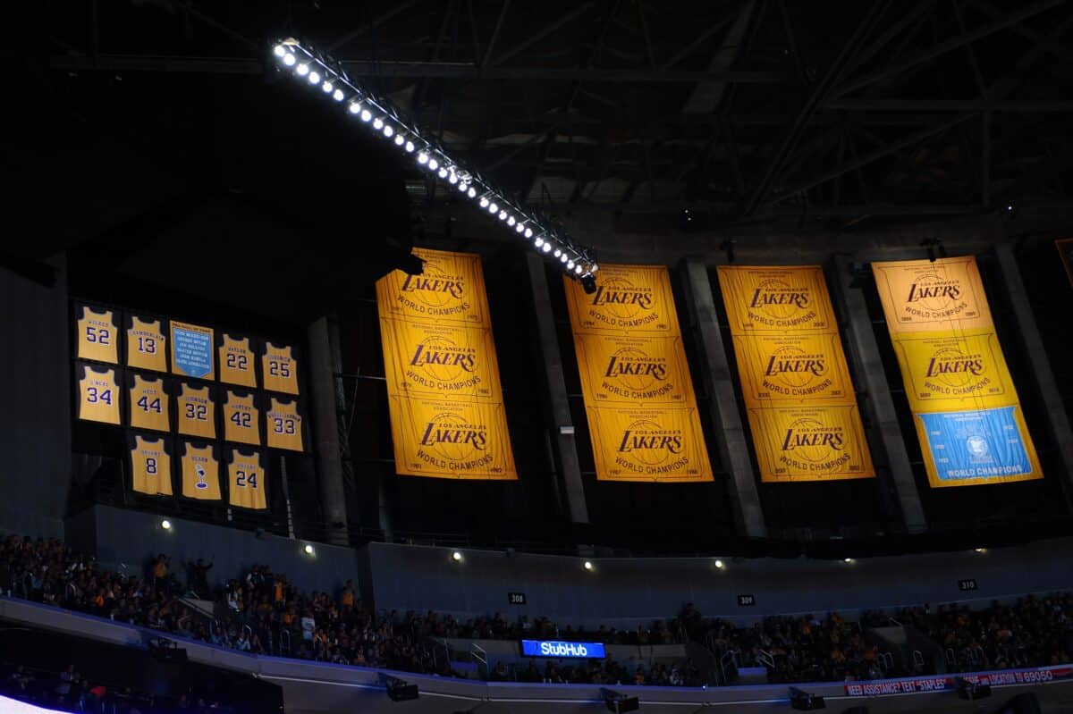 Los Angeles Lakers