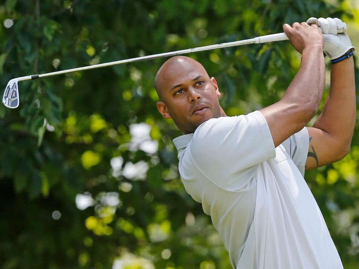 Did the NY Yankees make former star Aaron Hicks give up golf?