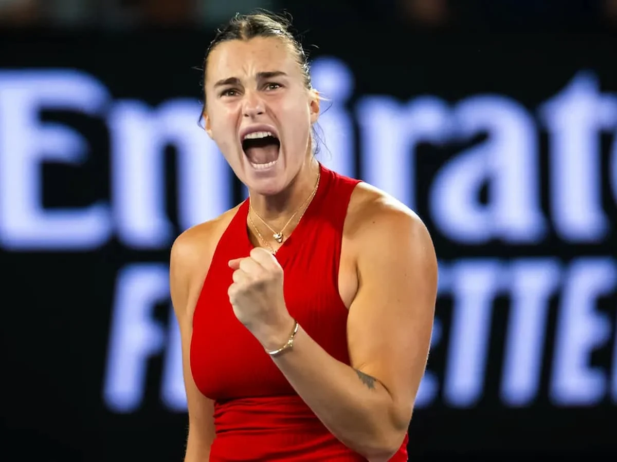 A funny series of tweets broke out on Twitter after Aryna Sabalenka forgets to mention atmosphere in her speech in the post-match conference.