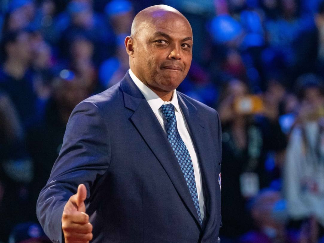 “I drink about 10 to 15 or 20 per day…” Charles Barkley admits to SHOCKING diet coke consumption and vows to start drinking water in 2024