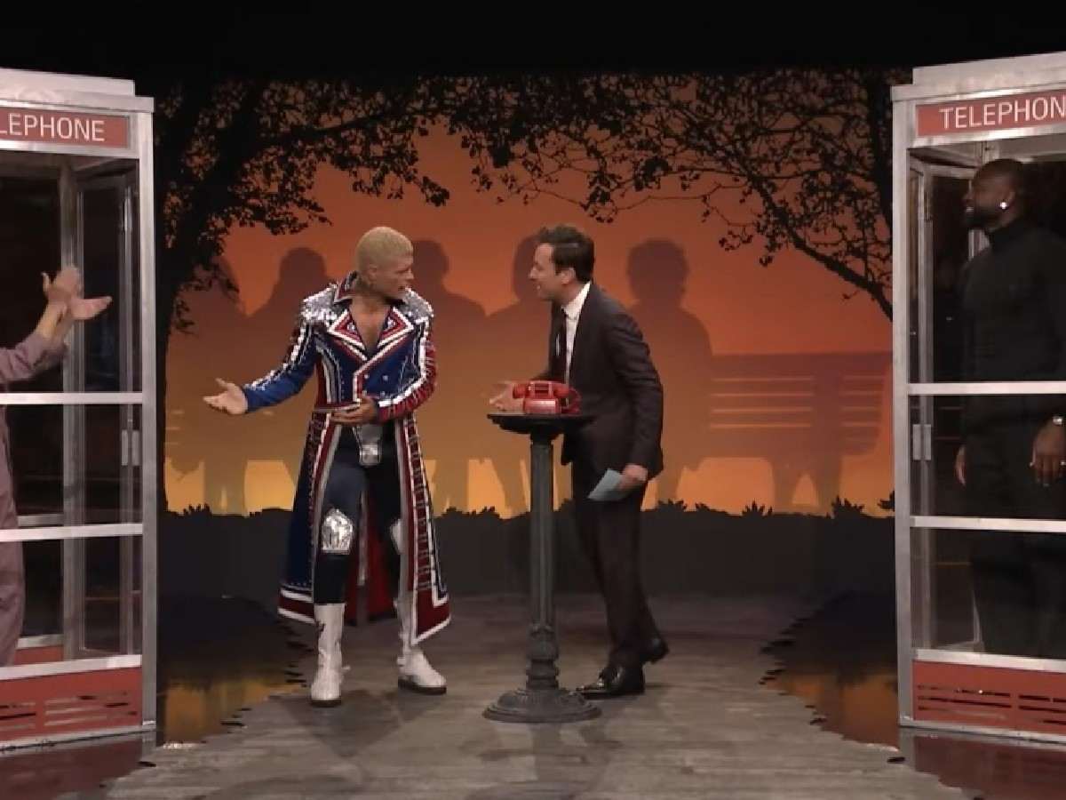 WATCH: Cody Rhodes catches up with Ken Jeong and Dwyane Wade on Tonight Show in a special appearance to partake in Phone Booth game