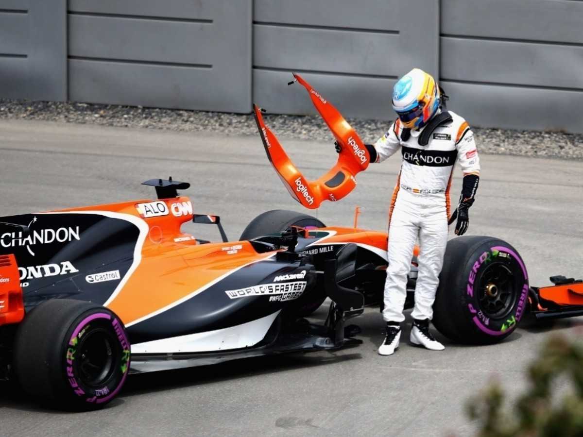 Fernando Alonso MCL32 